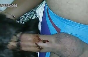 Địt con chó cho đến khi nó bắt đầu chảy máu